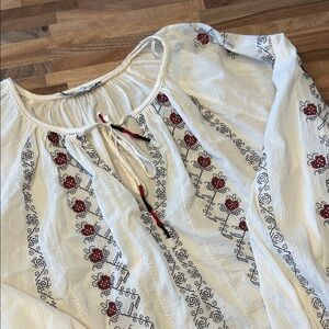 Zara Embroidered Peasant Women's Top